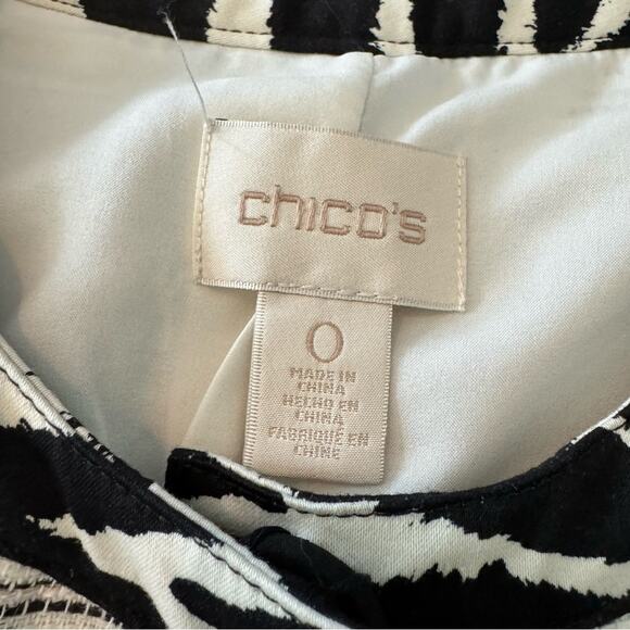 Chicos Black & White Animal Print Jacket ~ 0 - Picture 4 of 11